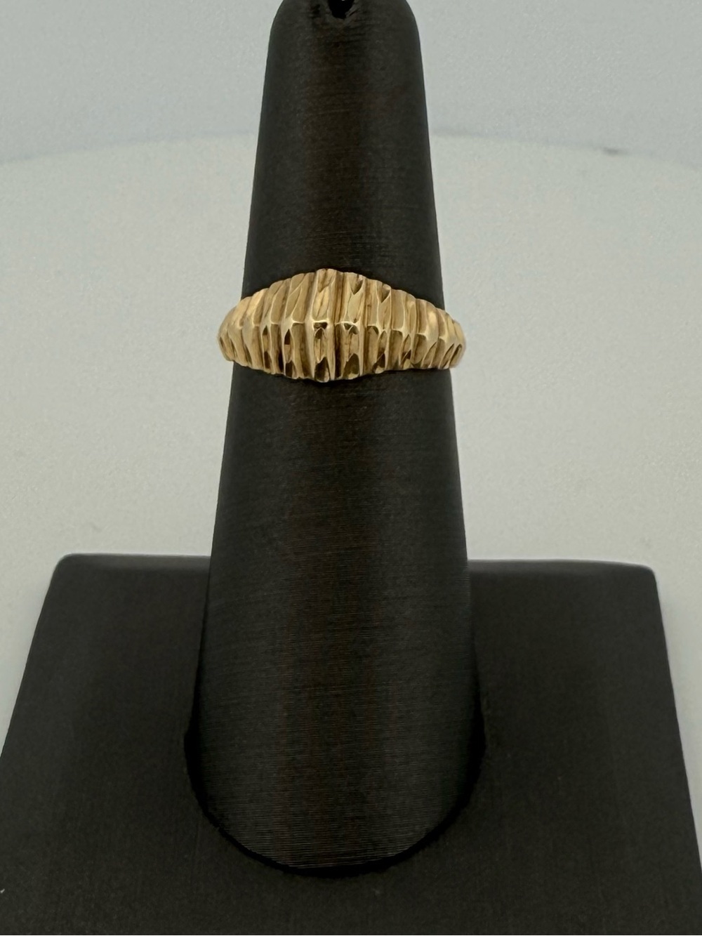 467230 - 14K Gold Ring